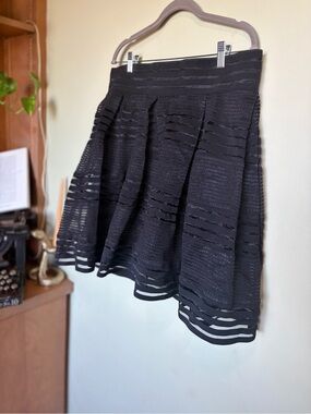 Torrid Black Textured Mesh Lace Flared Mini Skirt Plus Size 1X Whimsigoth Witchy